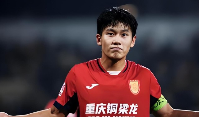 博鱼电竞官网-意外！重庆铜梁龙01后前锋3月11日官宣加盟新东家，曾是主力